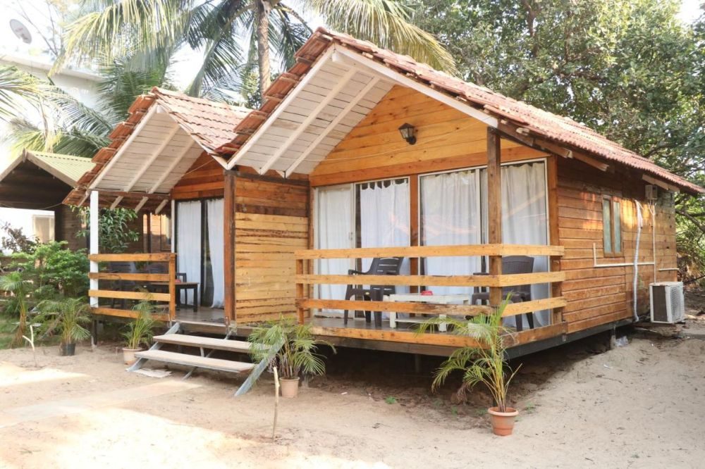 La Marine Morjim Beach Cottages