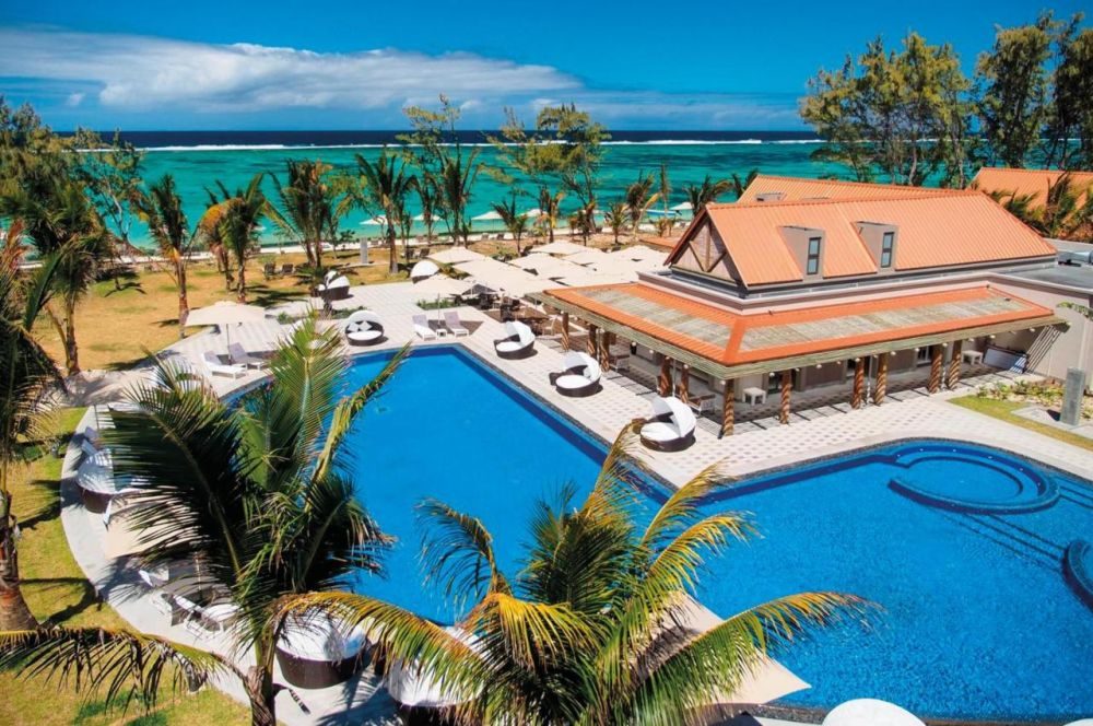 CRYSTALS Beach Resort Belle Mare BY RADISSON (ex. Maritim Crystals Beach Hotel)