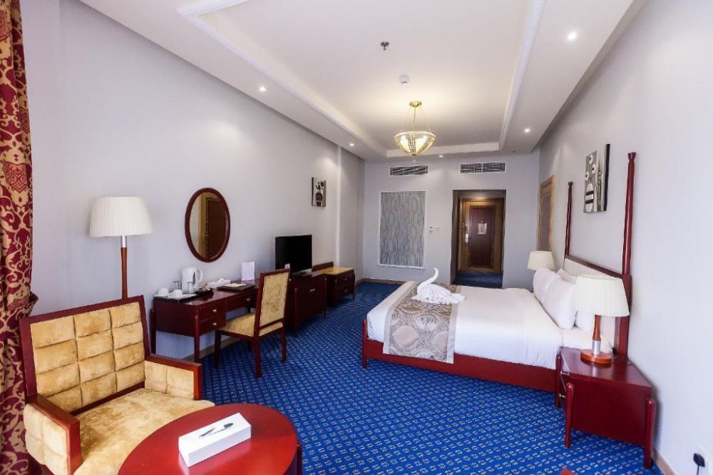 Red Castle Hotel