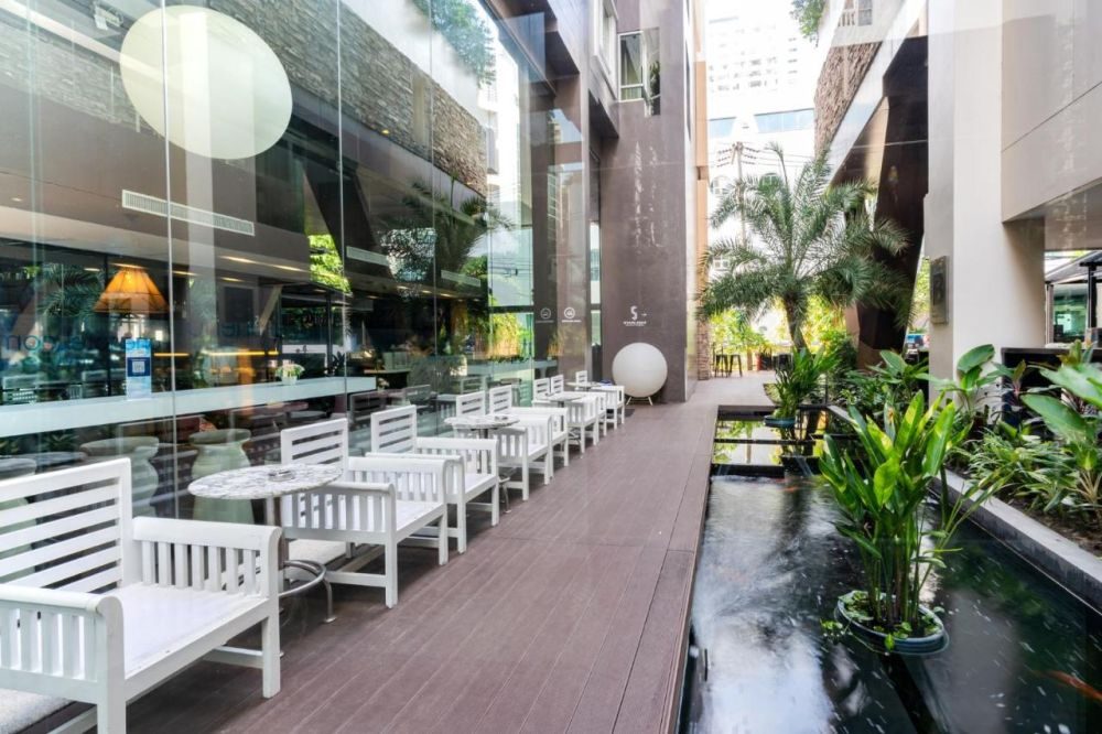 Mood Hotel (Ex. A-One Star Hotel)
