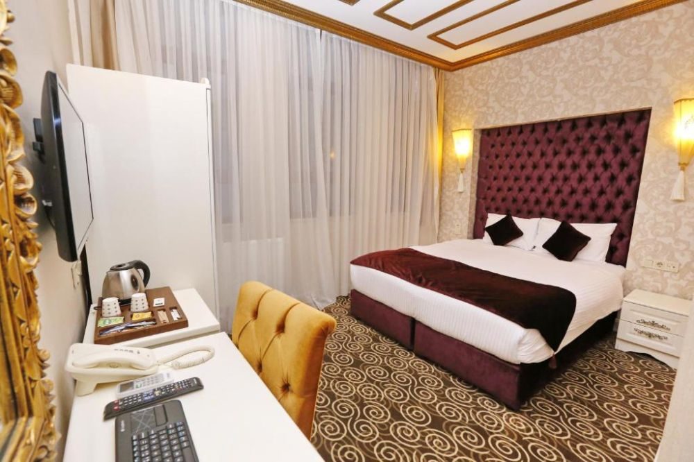 DIAMOND ROYAL HOTEL