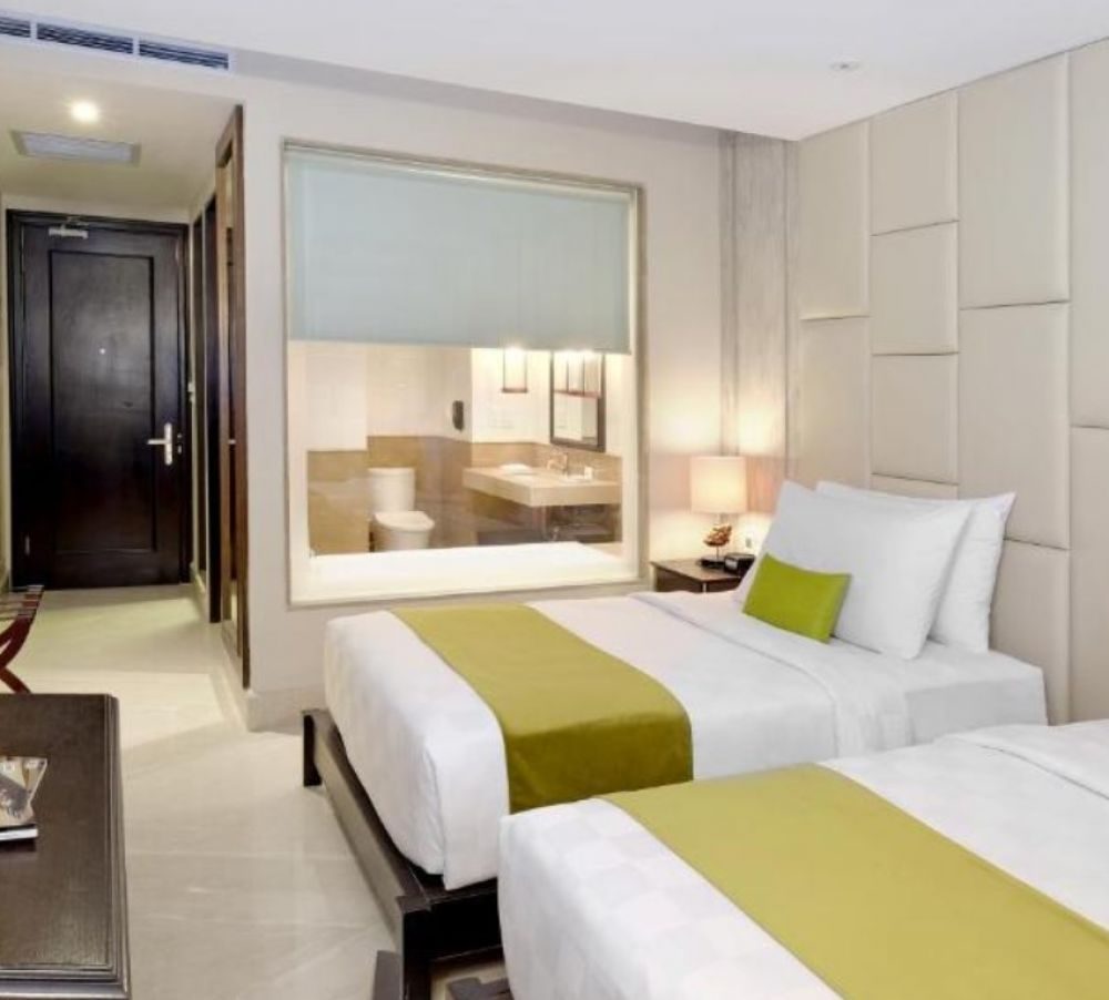Jambuluwuk Oceano Seminyak Bali