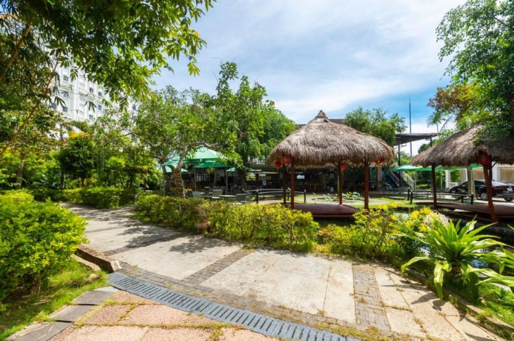 Tahiti Resort