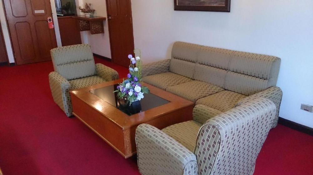 Camelot Hotel