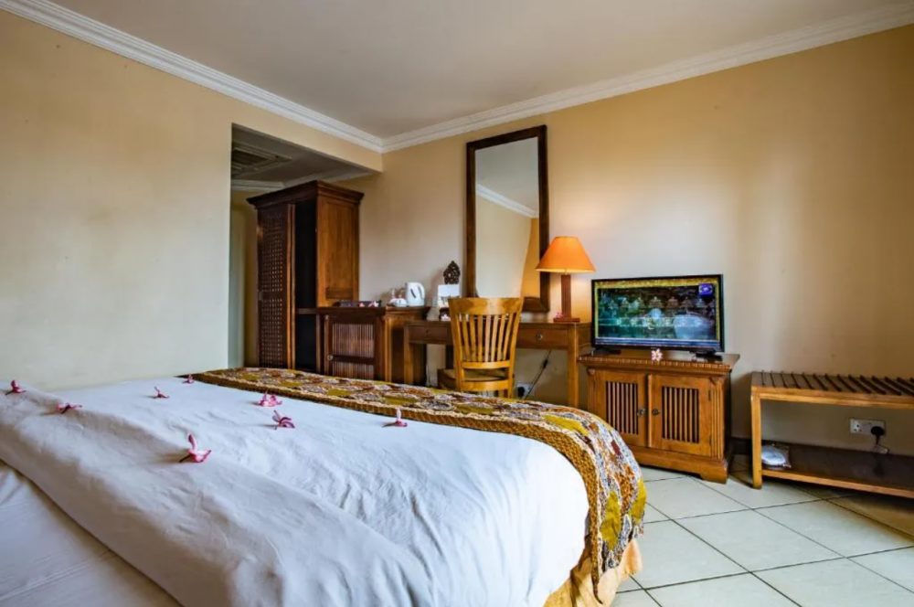Aanari Hotel & Spa