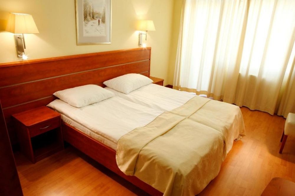 Benczur Hotel