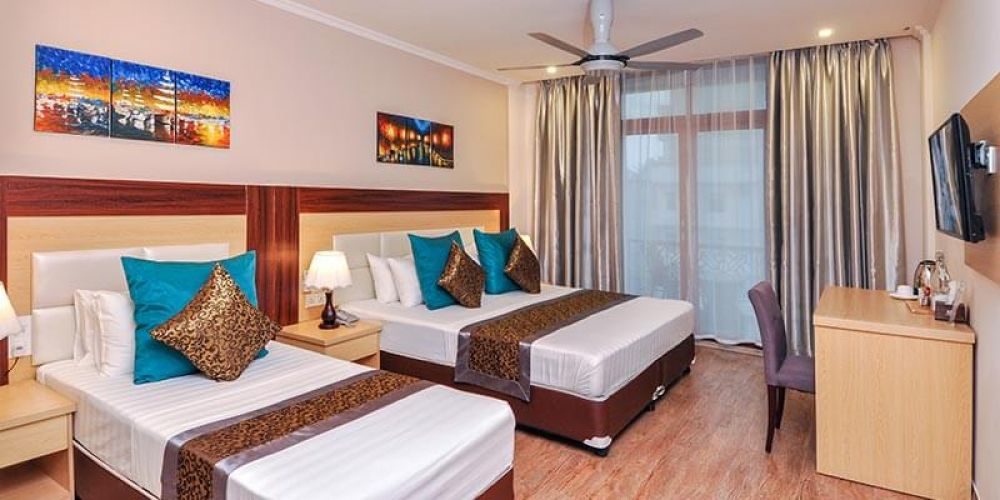 Triton Beach Hotel