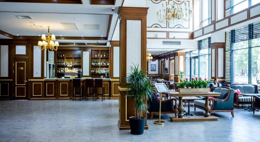 Aidana Plaza Hotel
