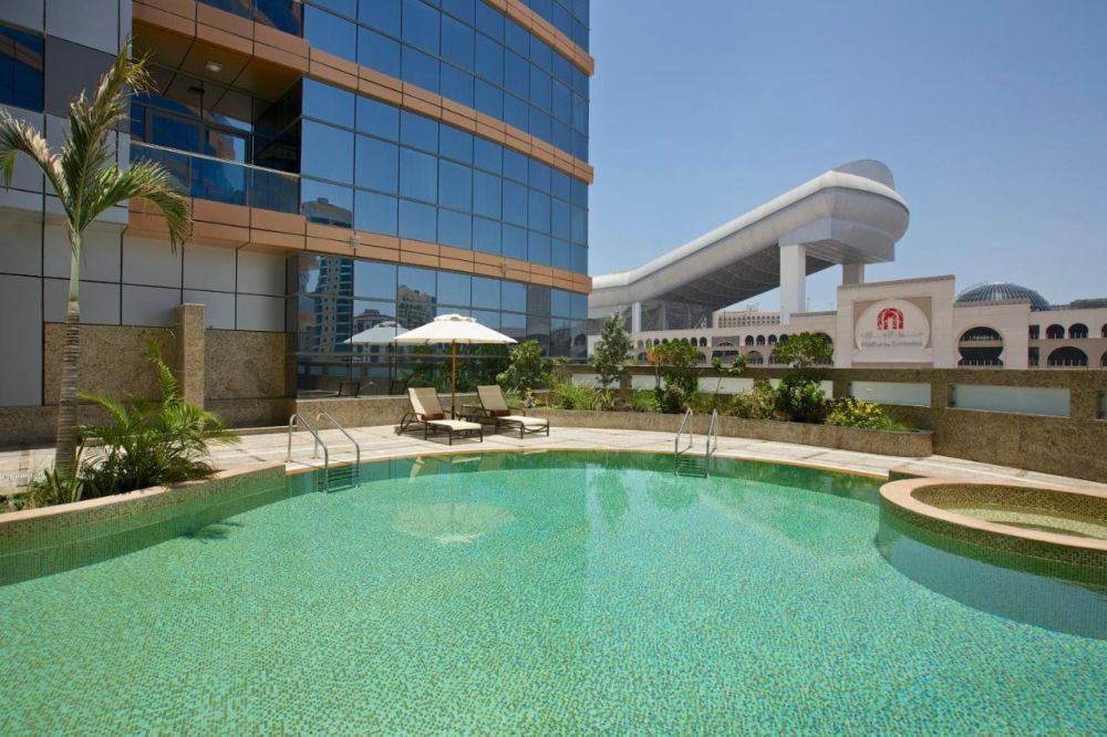 Қонақүй фотолары Sunday Signature Hotel & Residences (ex. Doubletree By Hilton Hotel & Residence)