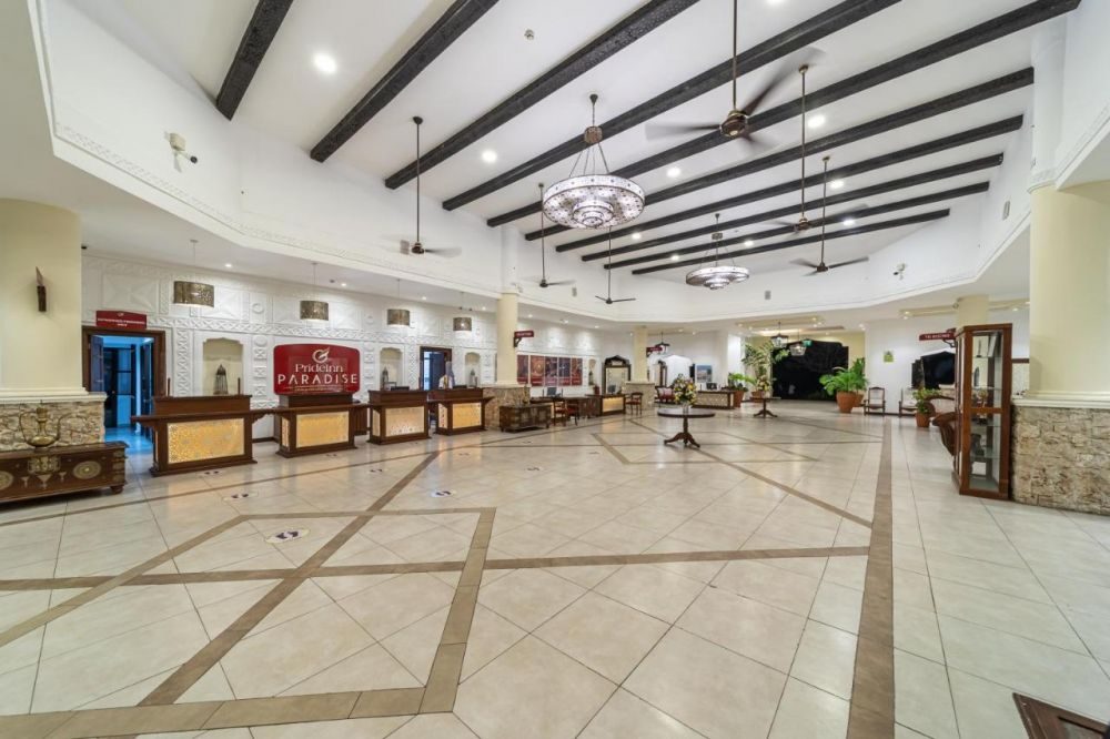 PrideInn Paradise Beach Resort & Spa