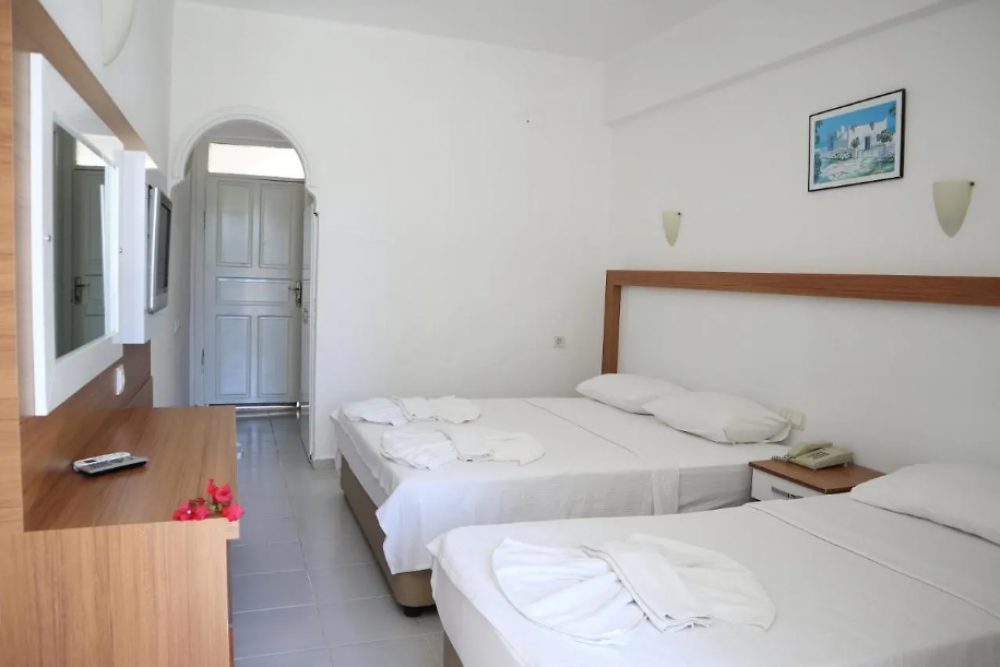 KLEOPATRA SMILE HOTEL