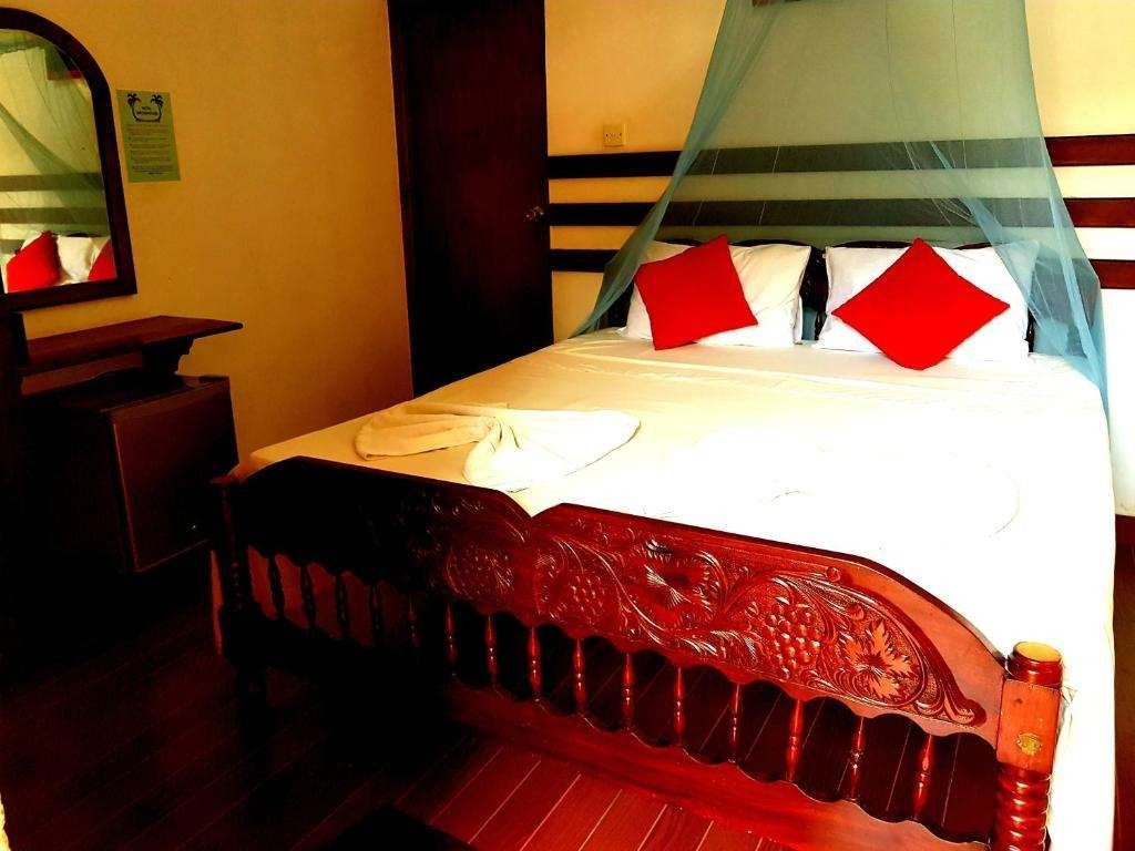 Drifters Hotel