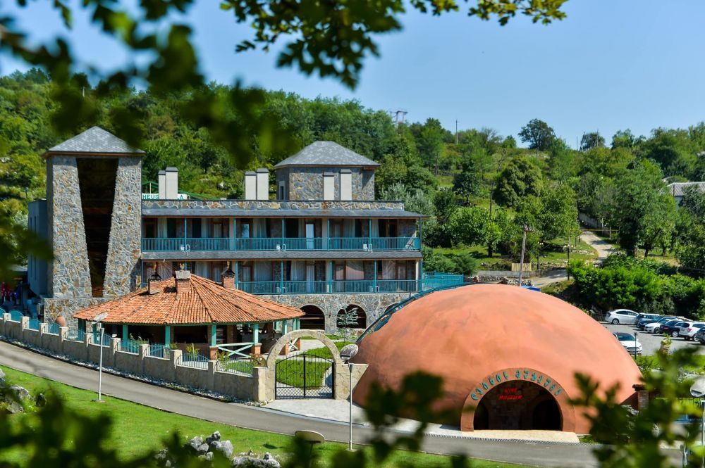TSKALTUBO EPIC HOTEL & SPA( ex PROMETHEUS EPIC HOTEL & SPA)