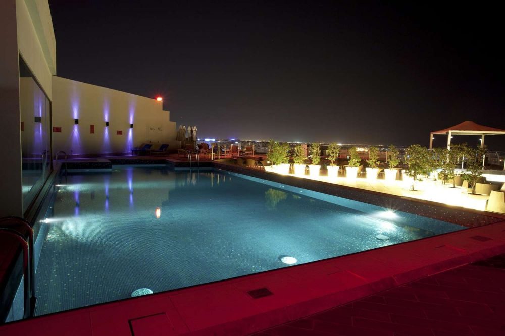 Golden Tulip Muscat