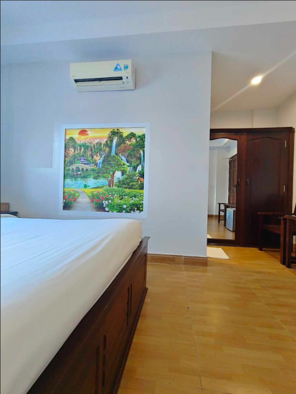 Phu Quoc Center Hotel