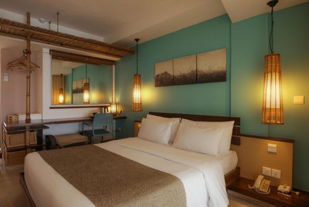 Laguna Beach Hotel & Spa
