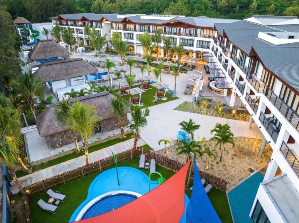 Ocean's Creek Beach Hotel