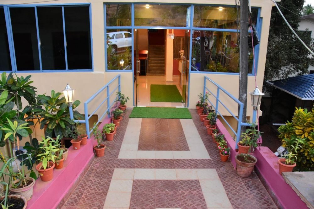 Hotel Rajeshwar (Ex Hotel Aananda)