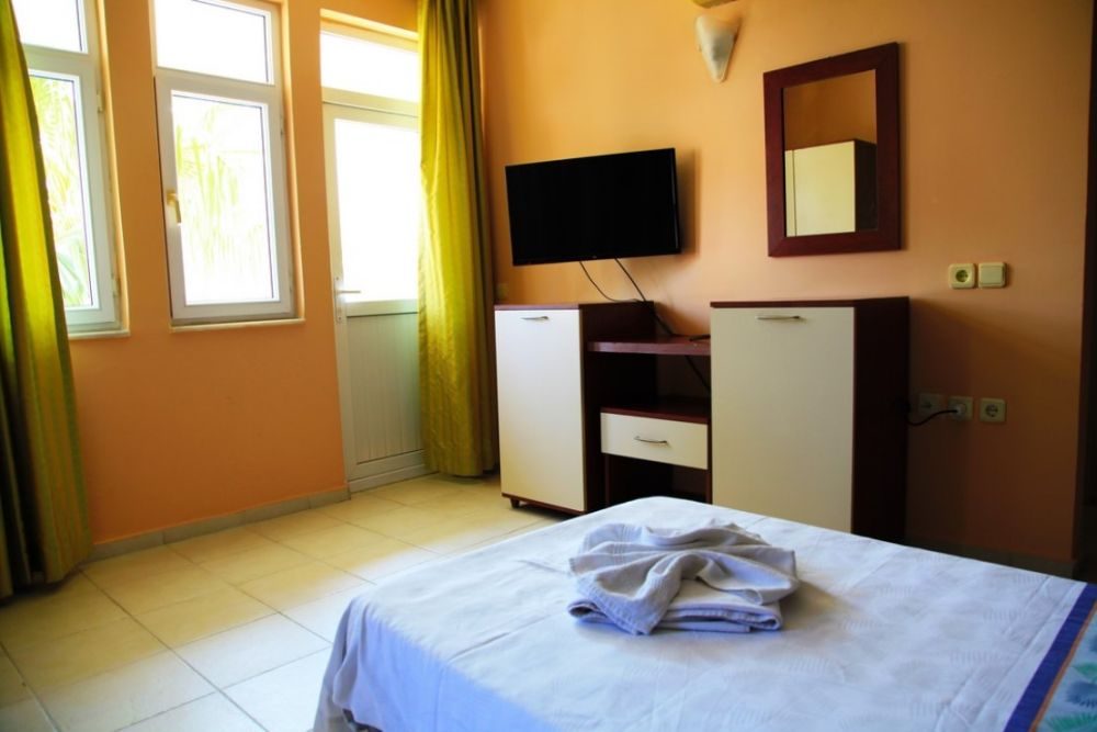 BEGONYA HOTEL