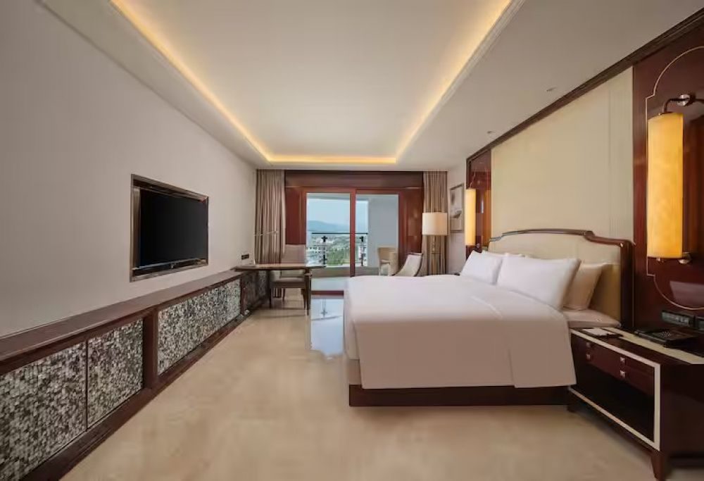 DoubleTree by Hilton Sanya Bay