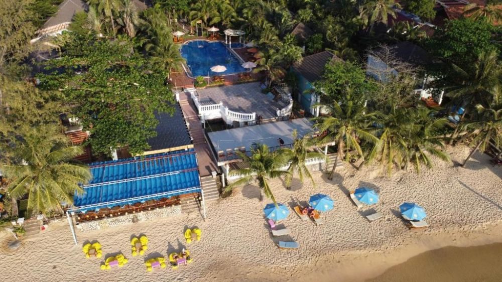 Orange Resort