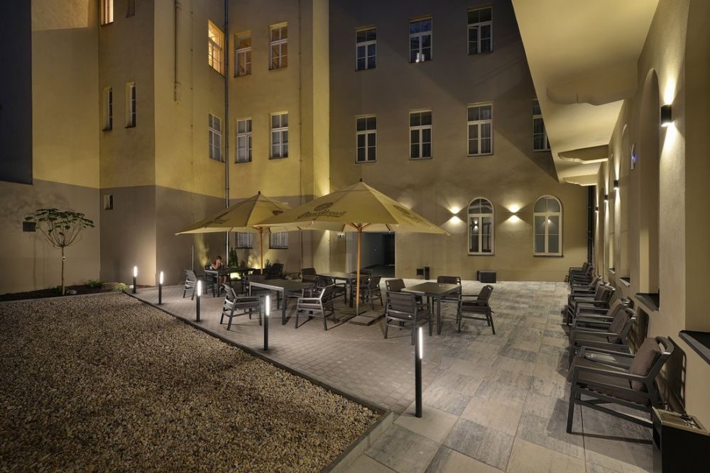 New Town Ea Hotel