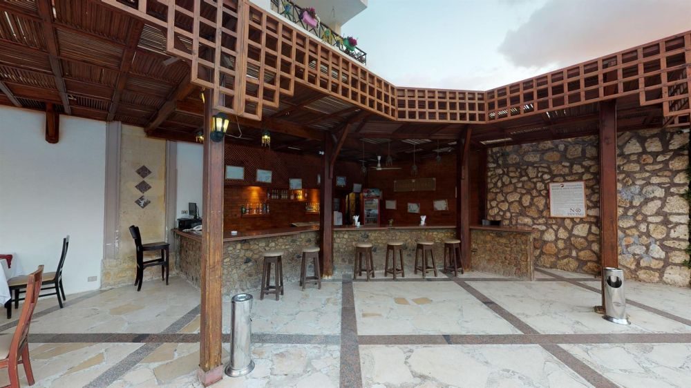Falcon Naama Star