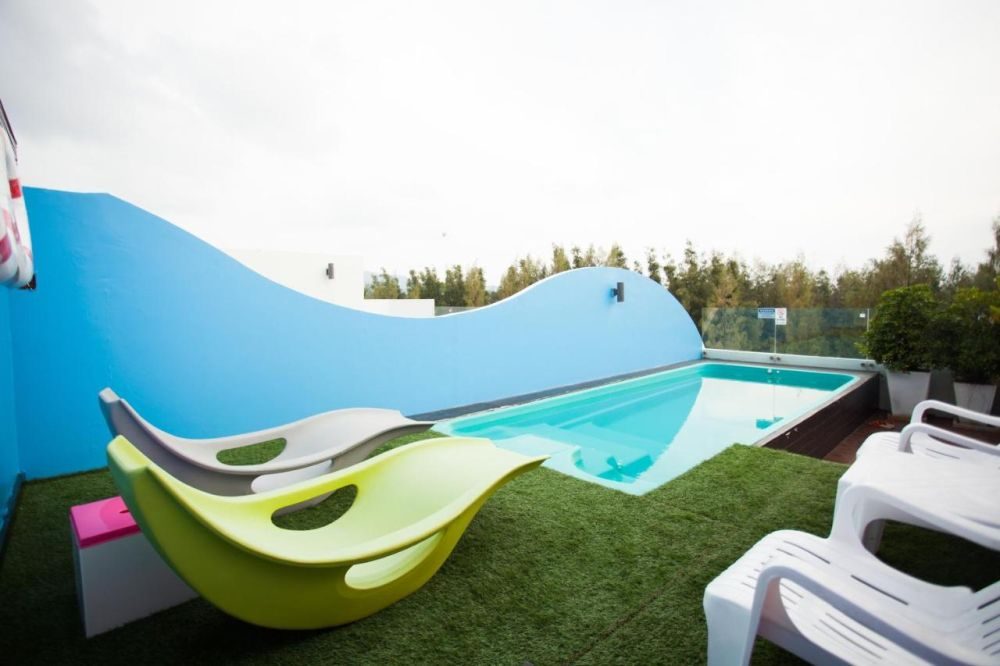 MUST SEA HOTEL