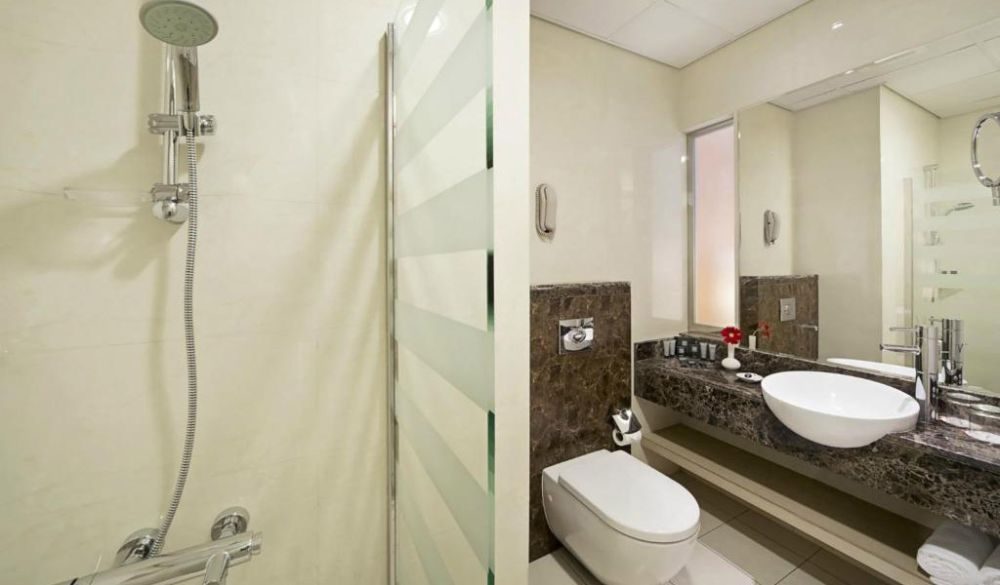 Al Khoory Executive Hotel