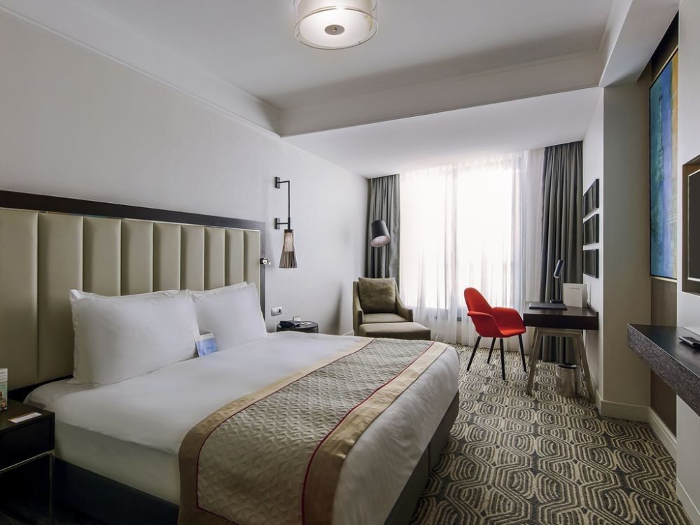 MOVENPICK HOTEL ISTANBUL GOLDEN HORN