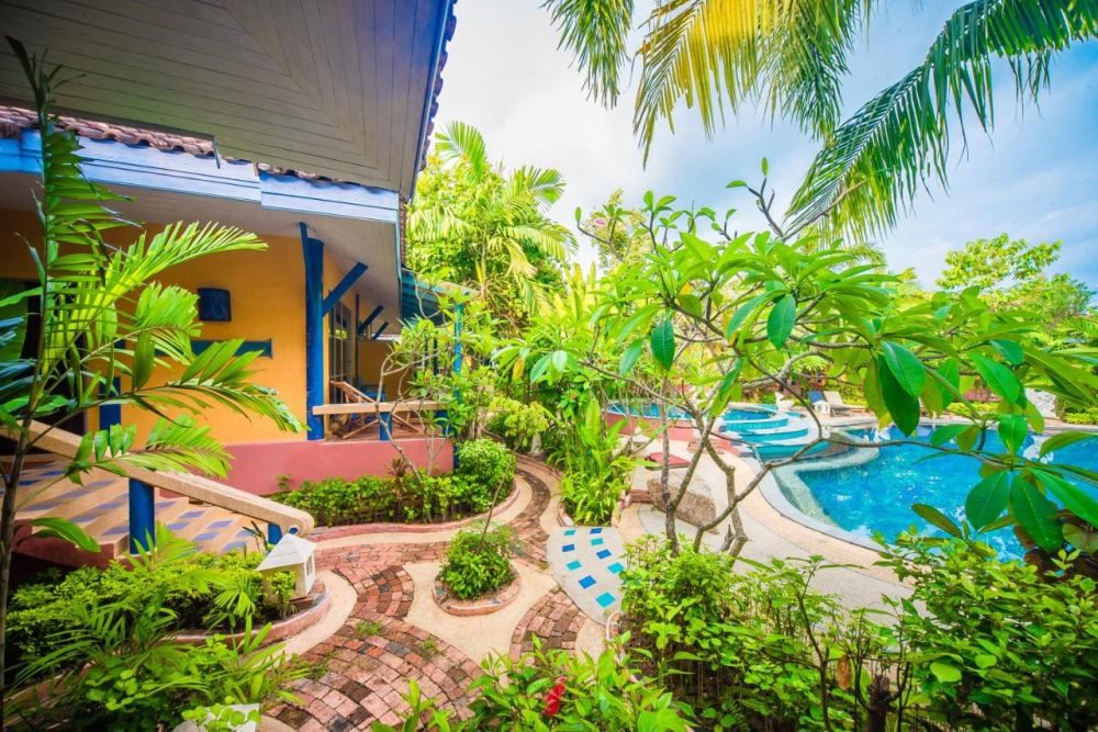 AOCHALONG VILLA RESORT & SPA