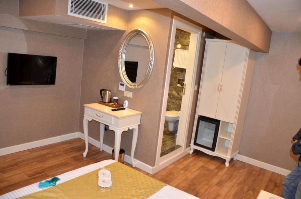 SUN COMFORT HOTEL