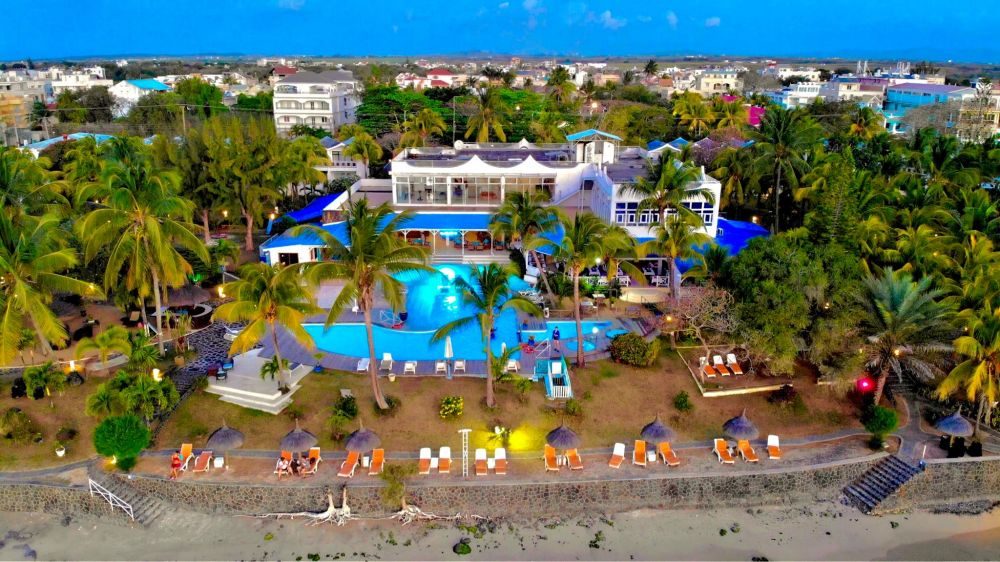Coral Azur Beach Resort