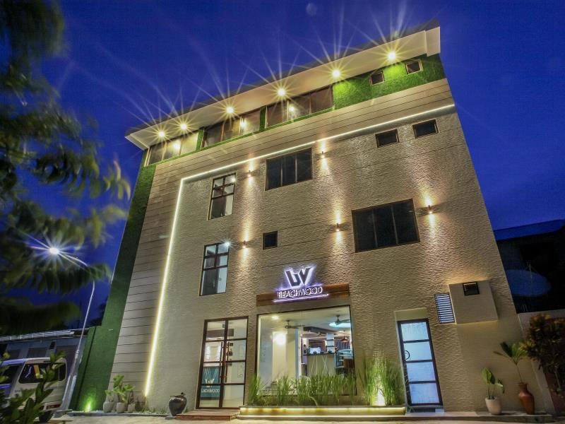 Kue Hotels (ex Aquzz Maafushi)