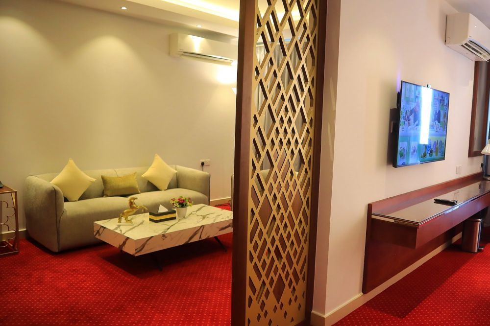 Muscat Express Hotel