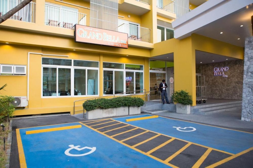Grand Bella Hotel