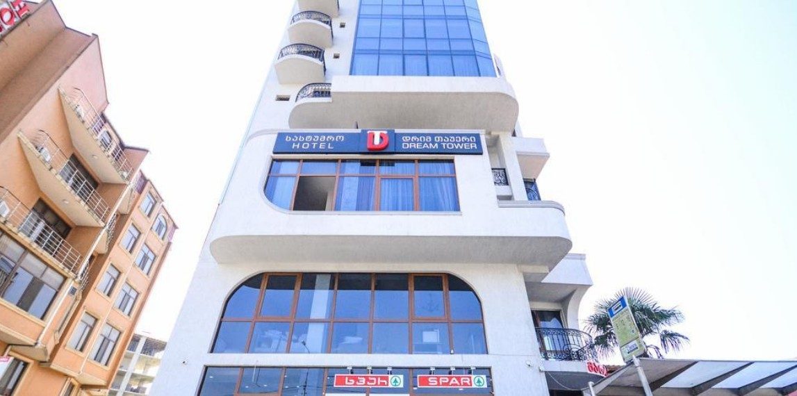 DREAM TOWER
