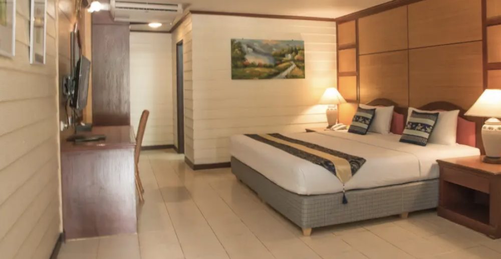 S LODGE PATTAYA HOTEL & RESORT (EX.SABAI LODGE)