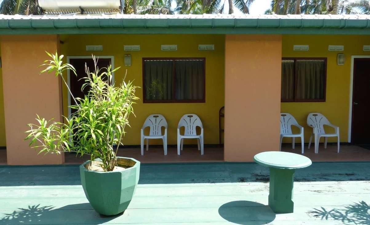 Roy Villa Beach Hotel