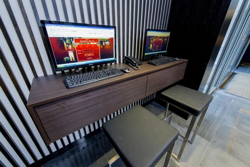 Hotel 81 Premier Star