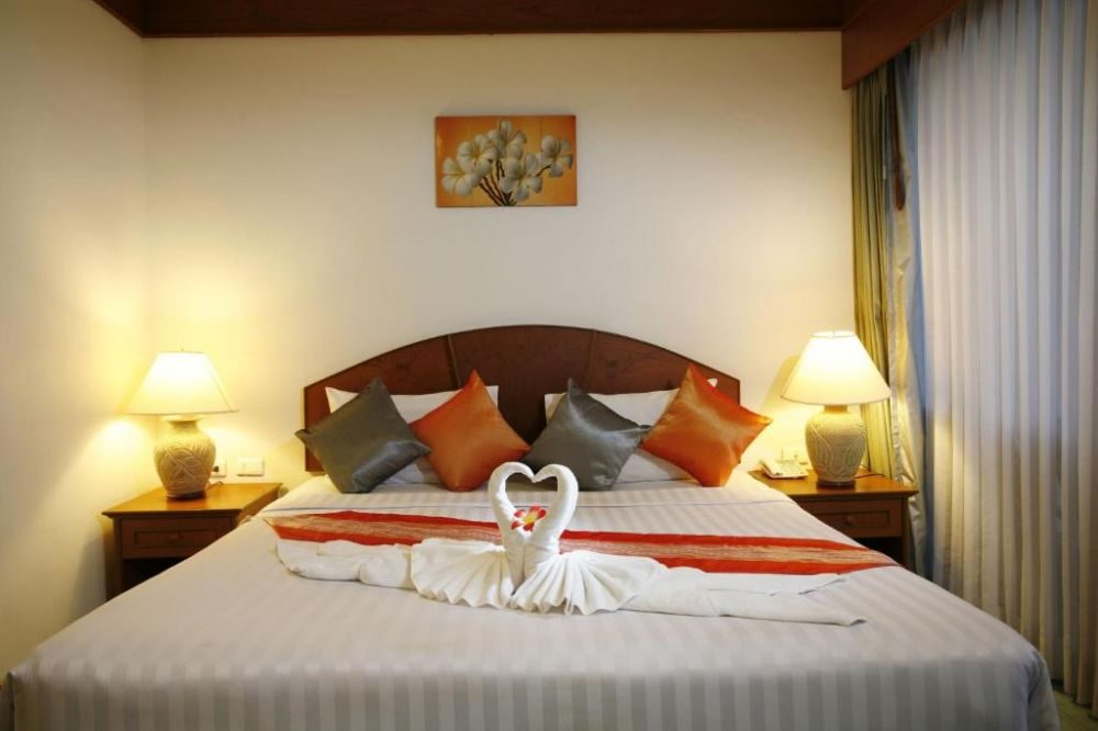 JIRAPORN HILL RESORT PATONG