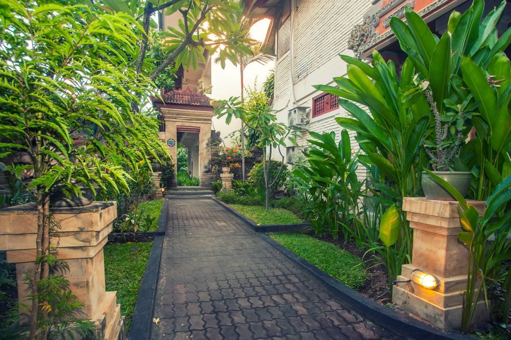 Фото отеля Seminyak Paradiso Hotel Bali