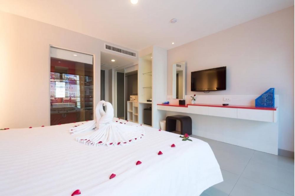 ALFRESCO PHUKET HOTEL