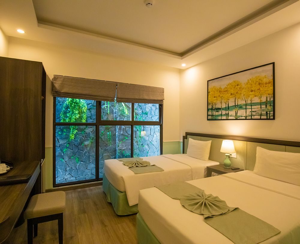 Paralia Phu Quoc Hotel
