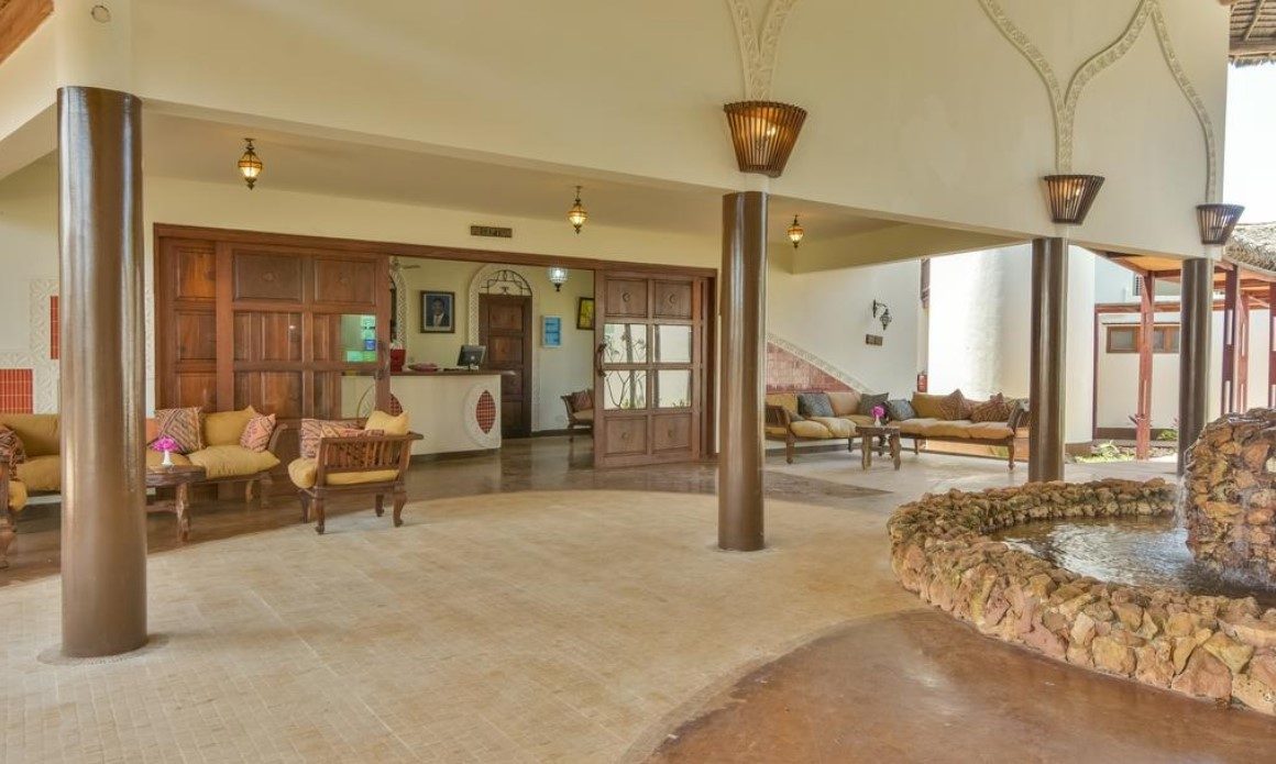 Фото отеля Kena Beach Hotel