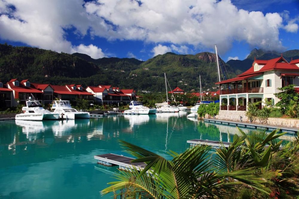 Eden Island Luxury Accommodation