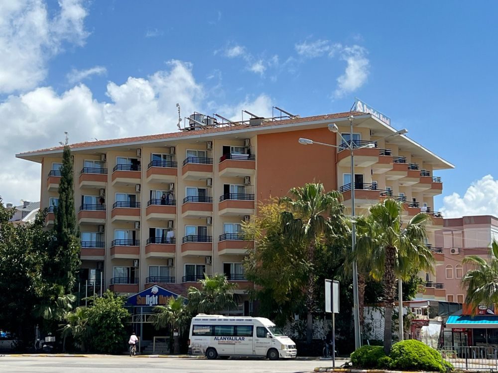 KLEOPATRA SUNLIGHT HOTEL