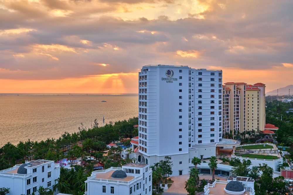 DoubleTree by Hilton Sanya Bay