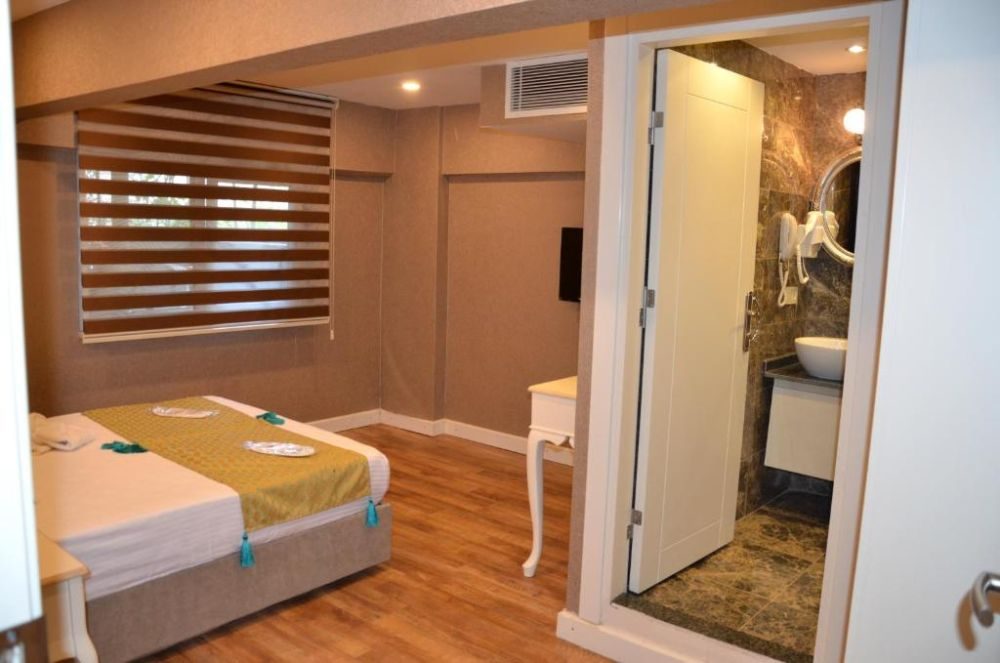 SUN COMFORT HOTEL