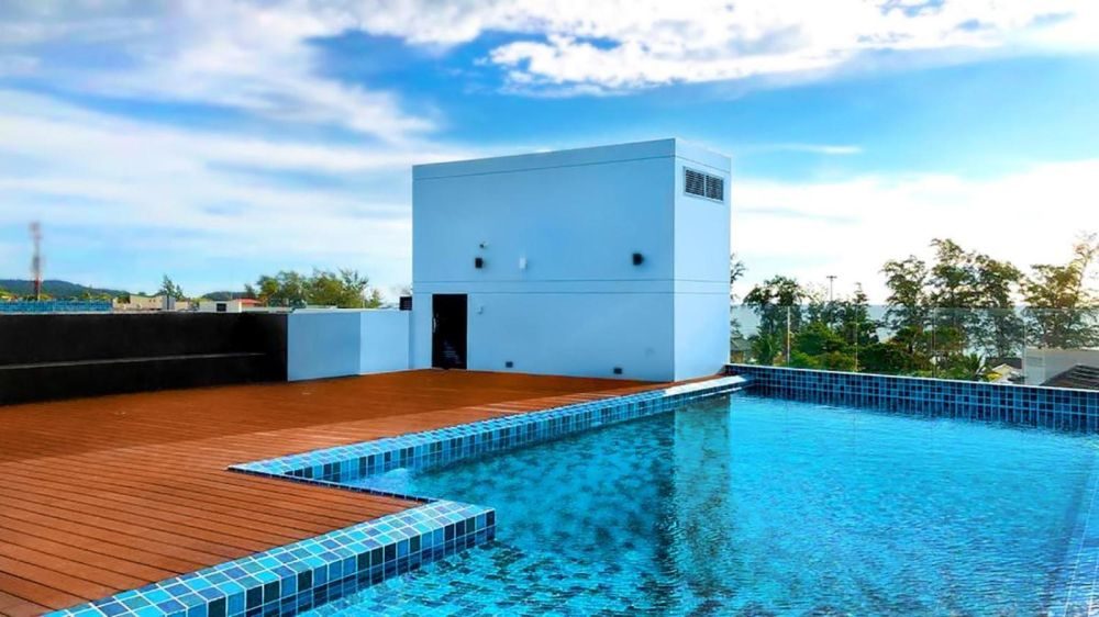PHOENIX HOTEL KARON BEACH